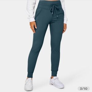 Halara high waist jogger